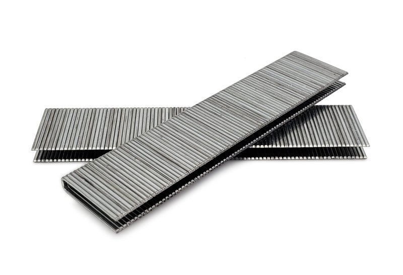 Powernail PS18100 18 Gauge 1/4 Inch Narrow Crown Staples, 1 Inch Length Heavy Duty Galvanized Chisel Point Staples for Electric or Pneumatic Narrow Crown Stapler Guns (Box of 5,000) - Image 2